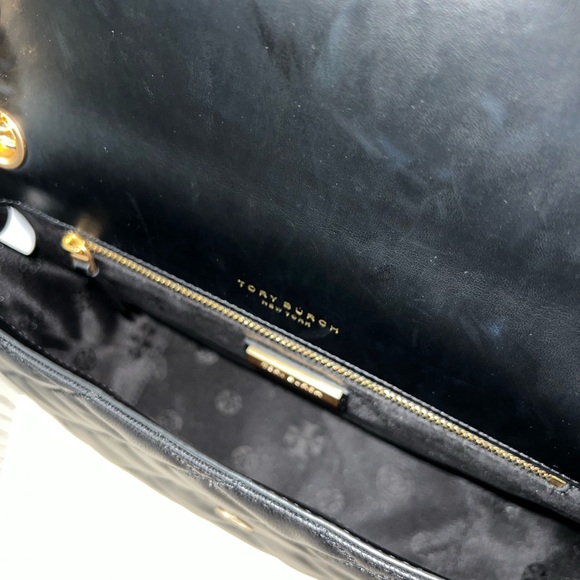 Tory Burch Willa Shoulder Bag (Large) - Picture 4 of 5